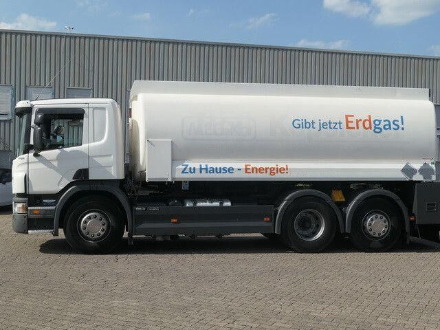 Scania P 320 6x2, Lindner & Fischer, 19m³, 3 Kammern - Camião cisterna: foto 2 Scania P 320 6x2, Lindner & Fischer, 19m³, 3 Kammern - Camião cisterna: foto 2