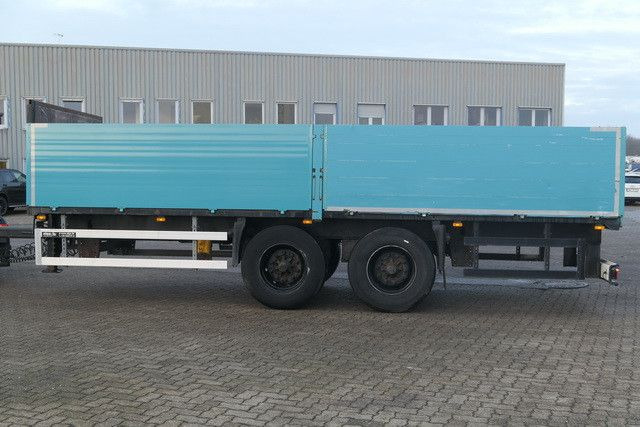 Schmitz Cargobull PR 18, Tandem, 1m Bordwände, BPW, Luftfederung - Reboque plataforma/ Caixa aberta: foto 5 Schmitz Cargobull PR 18, Tandem, 1m Bordwände, BPW, Luftfederung - Reboque plataforma/ Caixa aberta: foto 5