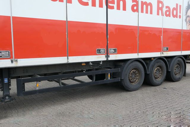 Schmitz Cargobull SKO 24, Faltwand, Seitentüren,Isoliert,Luft-Lift - Semi-reboque furgão: foto 4 Schmitz Cargobull SKO 24, Faltwand, Seitentüren,Isoliert,Luft-Lift - Semi-reboque furgão: foto 4