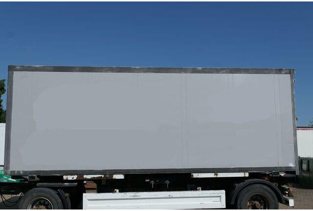 Schmitz Cargobull WKO, Wechselkoffer, Isoliert, Türen, BDF - Reboque furgão: foto 2 Schmitz Cargobull WKO, Wechselkoffer, Isoliert, Türen, BDF - Reboque furgão: foto 2