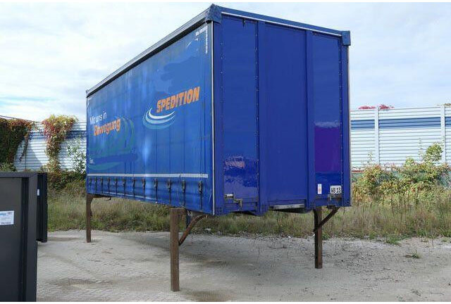 Stern BDF, Schiebeplane, Alu-Bordwände - Camião chassi: foto 2 Stern BDF, Schiebeplane, Alu-Bordwände - Camião chassi: foto 2