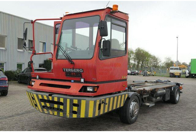 Terberg BC 182, Wechselbrücken, Sattelkupplung - Camião chassi: foto 4 Terberg BC 182, Wechselbrücken, Sattelkupplung - Camião chassi: foto 4