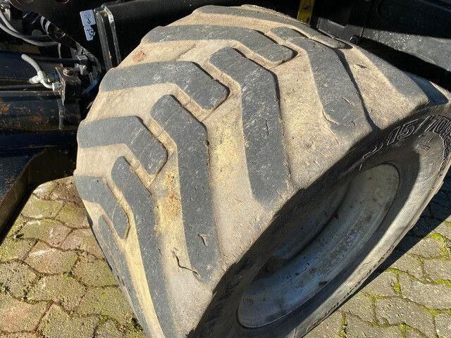 Terex TW 110, Verstellausleger, Pratzenabstützung - Escavadeira de rodas: foto 4 Terex TW 110, Verstellausleger, Pratzenabstützung - Escavadeira de rodas: foto 4