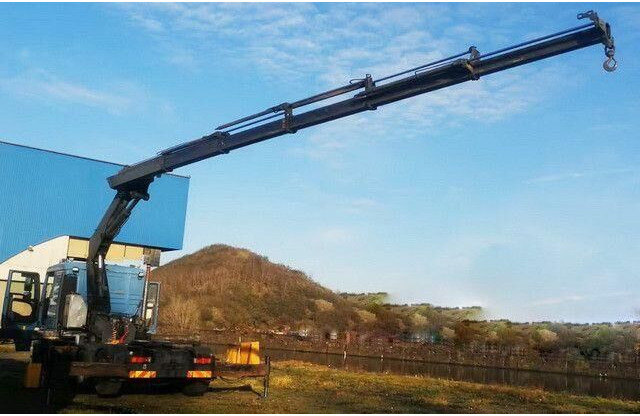 MAN 26.413/26.460 TGA 6x2, Kran Effer 335 5S, Klima - Tractor: foto 3 MAN 26.413/26.460 TGA 6x2, Kran Effer 335 5S, Klima - Tractor: foto 3