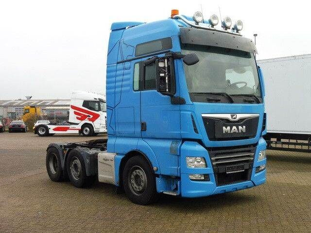MAN 26.500 TGX XXL 6x2, Intarder, Klima, Schlafliege - Tractor: foto 2 MAN 26.500 TGX XXL 6x2, Intarder, Klima, Schlafliege - Tractor: foto 2