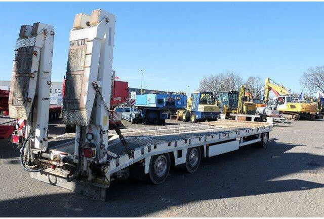 Zandt AT-P300/durchgehendes Bett, 9,4 m. lang - Reboque baixa: foto 3 Zandt AT-P300/durchgehendes Bett, 9,4 m. lang - Reboque baixa: foto 3