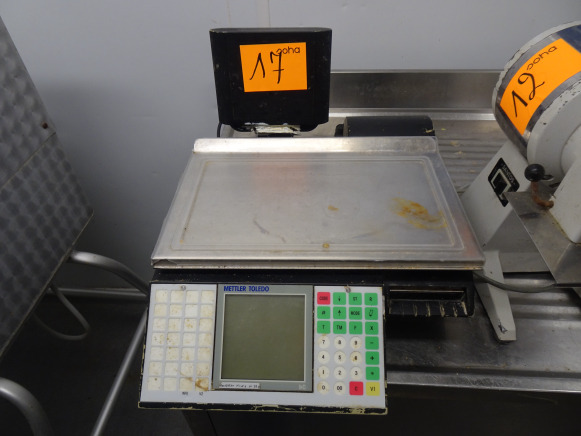 Balance, marque METTLER TOLEDO
type : SC-UZ
numéro : 29**09
max : 1Nce, marque METTLER TOLEDO
type : SC-UZ
numéro : 29**0 marque METTLER TOLEDO
type : SC-UZ
numérbmarqa Toledo
Type : Sc-Uz
Numéro : 2 - Equipamento de processamento de alimentos: foto 1 Balance, marque METTLER TOLEDO
type : SC-UZ
numéro : 29**09
max : 1Nce, marque METTLER TOLEDO
type : SC-UZ
numéro : 29**0 marque METTLER TOLEDO
type : SC-UZ
numérbmarqa Toledo
Type : Sc-Uz
Numéro : 2 - Equipamento de processamento de alimentos: foto 1