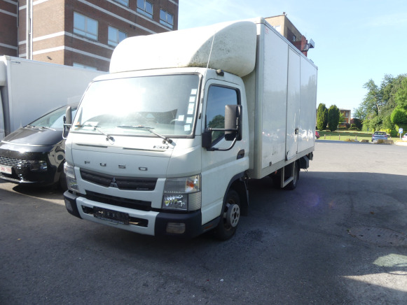 Camion Fourgon Mitsubishi Fuso Canter 3C13 (2013-72.543 km) - Camião furgão: foto 1 Camion Fourgon Mitsubishi Fuso Canter 3C13 (2013-72.543 km) - Camião furgão: foto 1