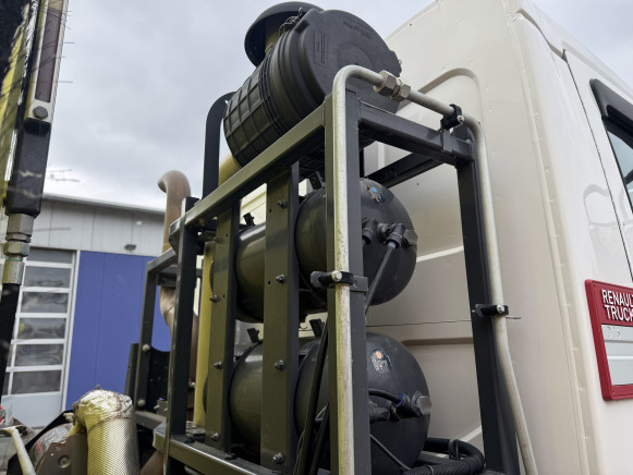 Camião cisterna Camion balayeuse Renault SEMAT 6 M³: foto 17