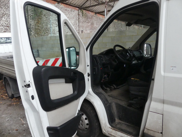 Camionnette Citroën Jumper (2015-147.945 km) - Automóvel: foto 5 Camionnette Citroën Jumper (2015-147.945 km) - Automóvel: foto 5