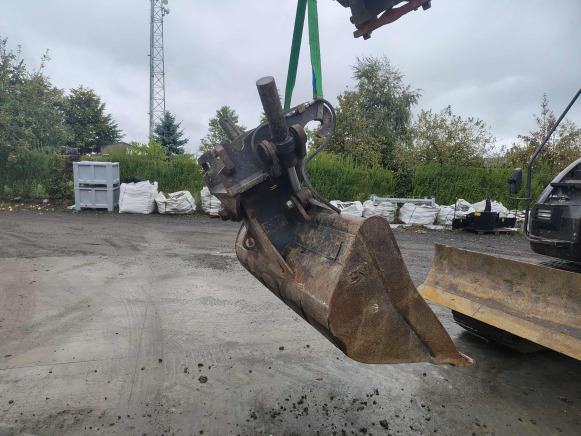 Bac de grue orientable Pobenco - Equipamento para Máquina de construção: foto 2 Bac de grue orientable Pobenco - Equipamento para Máquina de construção: foto 2