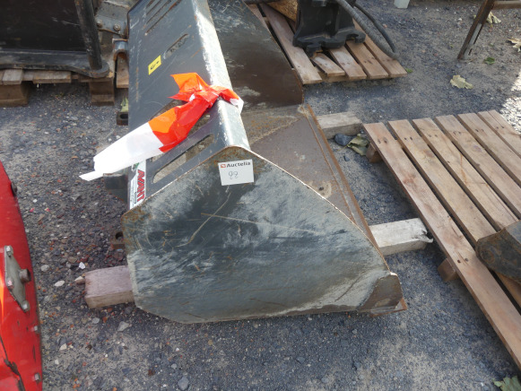 Bac pour manitou - Equipamento para Máquina de construção: foto 2 Bac pour manitou - Equipamento para Máquina de construção: foto 2