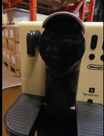 Machine à café Nespresso Lattissima - Equipamento de processamento de alimentos: foto 4 Machine à café Nespresso Lattissima - Equipamento de processamento de alimentos: foto 4