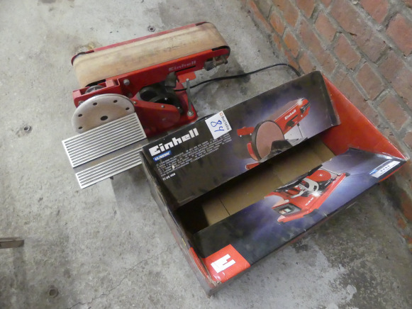 Ponceuse à bande Einhell TC-US400 - Máquina de outro: foto 1 Ponceuse à bande Einhell TC-US400 - Máquina de outro: foto 1