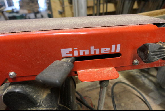 Ponceuse à bande + lapidaire Einhell TC-US 400 - Máquina de madeira: foto 5 Ponceuse à bande + lapidaire Einhell TC-US 400 - Máquina de madeira: foto 5