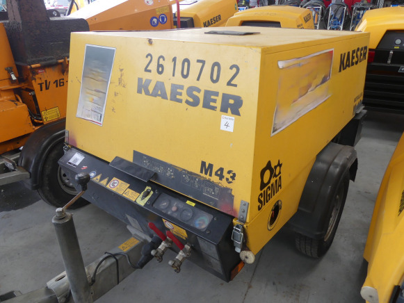 REF:2610 - Compresseur tractable Kaeser M43 - Compressor de ar: foto 2 REF:2610 - Compresseur tractable Kaeser M43 - Compressor de ar: foto 2