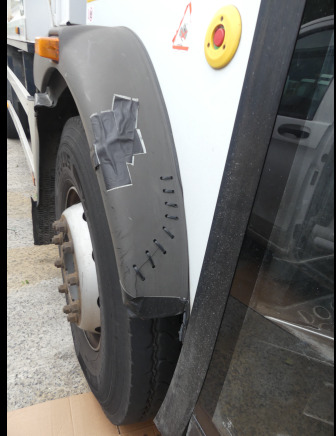REF:62481 - Camion poubelle Renault Access (2014-281.264 km) (VIN: SEG1930BL5BD17884) - Caminhão de lixo: foto 4 REF:62481 - Camion poubelle Renault Access (2014-281.264 km) (VIN: SEG1930BL5BD17884) - Caminhão de lixo: foto 4