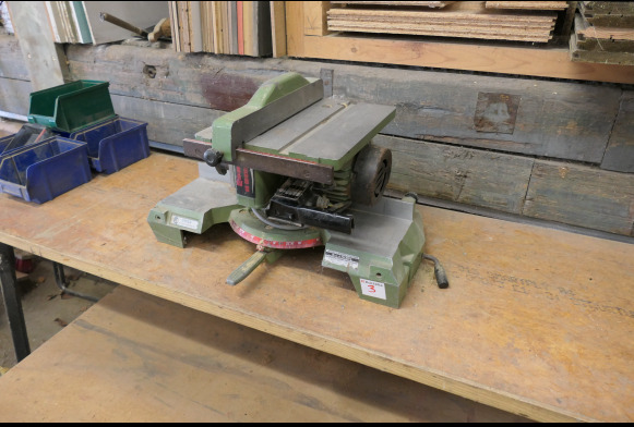 Scie à onglet Omga - Máquina de madeira: foto 1 Scie à onglet Omga - Máquina de madeira: foto 1