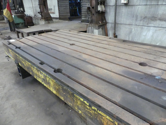 Table de soudure - Máquina para metal: foto 3 Table de soudure - Máquina para metal: foto 3