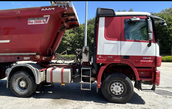 Tracteur routier 4x4 Mercedes Actros 2046 AS (2013 - 648.117 km) - Tractor: foto 3 Tracteur routier 4x4 Mercedes Actros 2046 AS (2013 - 648.117 km) - Tractor: foto 3