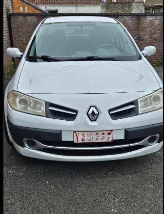 Voiture Renault Megane (2008-96.479 km) - Automóvel: foto 1 Voiture Renault Megane (2008-96.479 km) - Automóvel: foto 1