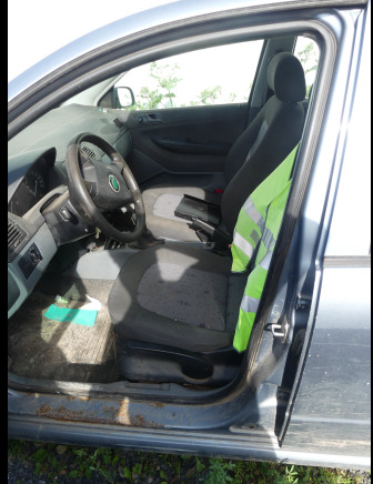 Voiture Skoda Fabia (2004-189.523 km) - Automóvel: foto 5 Voiture Skoda Fabia (2004-189.523 km) - Automóvel: foto 5