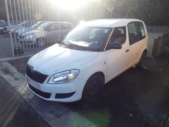 Voiture Skoda Roomster (2010-118.919 km) - Automóvel: foto 1 Voiture Skoda Roomster (2010-118.919 km) - Automóvel: foto 1