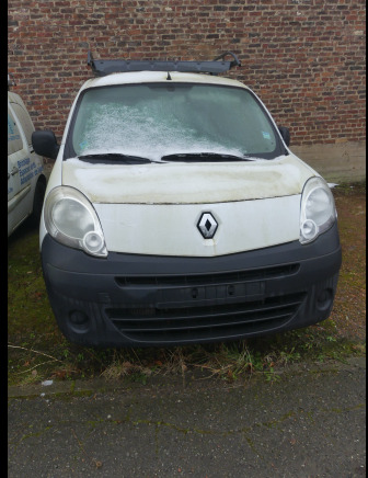 Voiture utilitaire Renault Kangoo (2010-97.280 km) - Automóvel: foto 4 Voiture utilitaire Renault Kangoo (2010-97.280 km) - Automóvel: foto 4