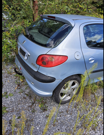 Peugeot 206 hdi - Automóvel: foto 3 Peugeot 206 hdi - Automóvel: foto 3