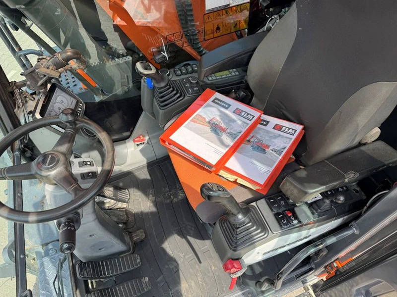 Escavadeira de rodas Doosan DX170-5 Engcon Gripper S Afneembaar.: foto 20