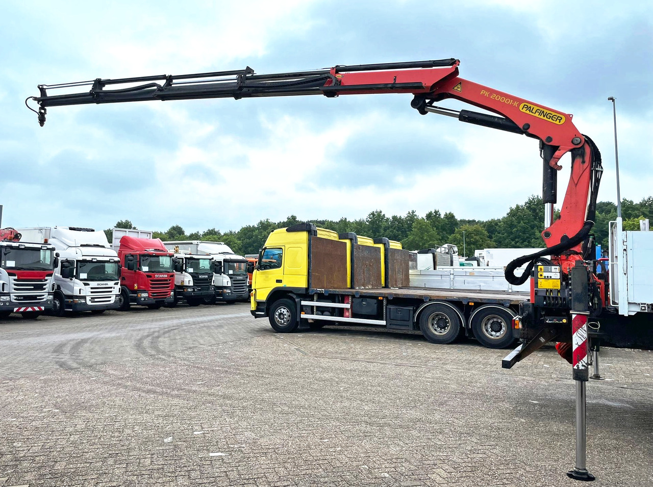 PALFINGER PK 20001 K C crane, year 2015, remote control, extra functions - Grua para camião: foto 4 PALFINGER PK 20001 K C crane, year 2015, remote control, extra functions - Grua para camião: foto 4
