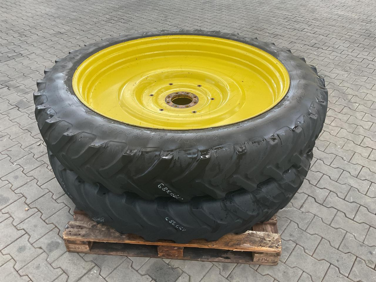 Alliance 12.4R52 - Pneu para Máquina agrícola: foto 4 Alliance 12.4R52 - Pneu para Máquina agrícola: foto 4