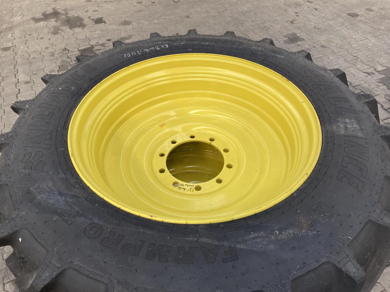 Alliance 420/85R38 - Pneu para Máquina agrícola: foto 2 Alliance 420/85R38 - Pneu para Máquina agrícola: foto 2