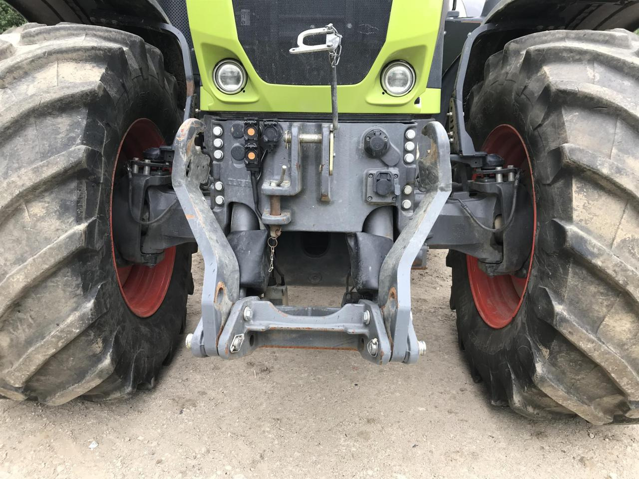 CLAAS Axion 920 - Trator: foto 4 CLAAS Axion 920 - Trator: foto 4