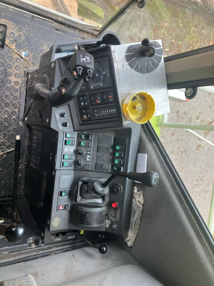 Ceifeira debulhadora CLAAS Dominator 218 Mega: foto 11