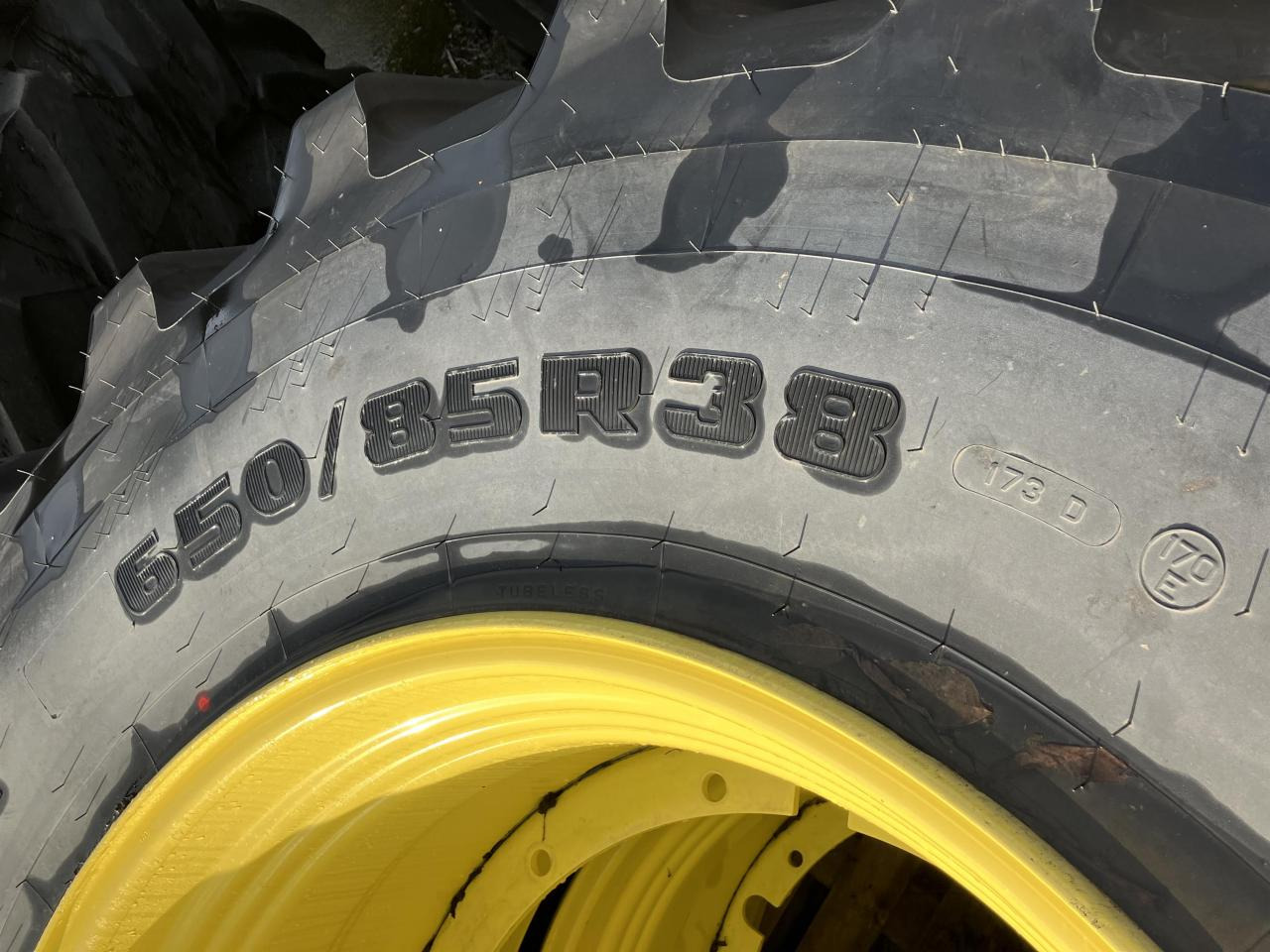 Firestone 650/85R38 - Pneu para Máquina agrícola: foto 4 Firestone 650/85R38 - Pneu para Máquina agrícola: foto 4