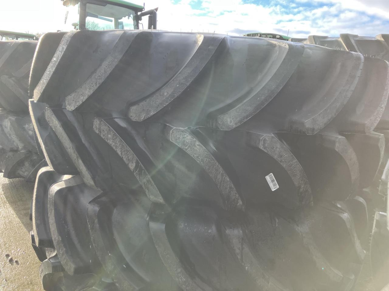 Firestone 650/85R38 - Pneu para Máquina agrícola: foto 1 Firestone 650/85R38 - Pneu para Máquina agrícola: foto 1