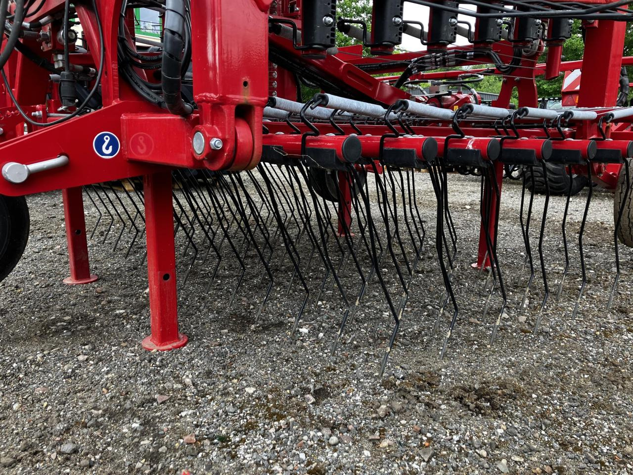 Horsch Cura 12 ST - Maquina para lavrar a terra: foto 3 Horsch Cura 12 ST - Maquina para lavrar a terra: foto 3