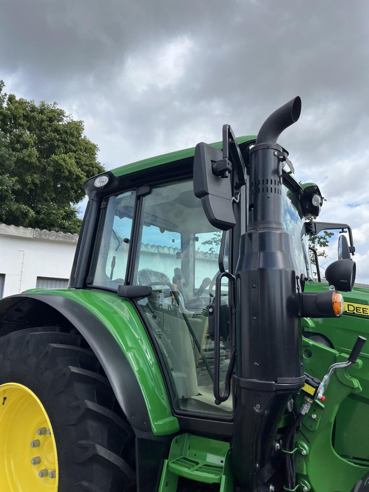 Trator John Deere 6100M: foto 6