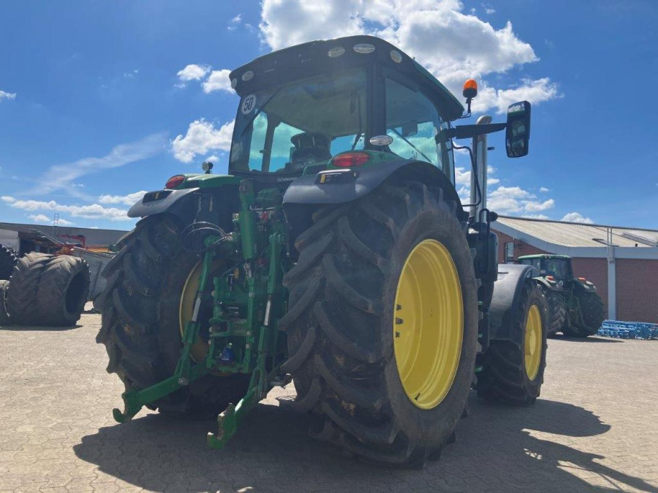 John Deere 6145R - Trator: foto 4 John Deere 6145R - Trator: foto 4