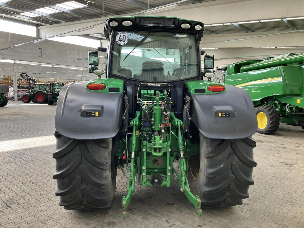 John Deere 6155R - Trator: foto 5 John Deere 6155R - Trator: foto 5