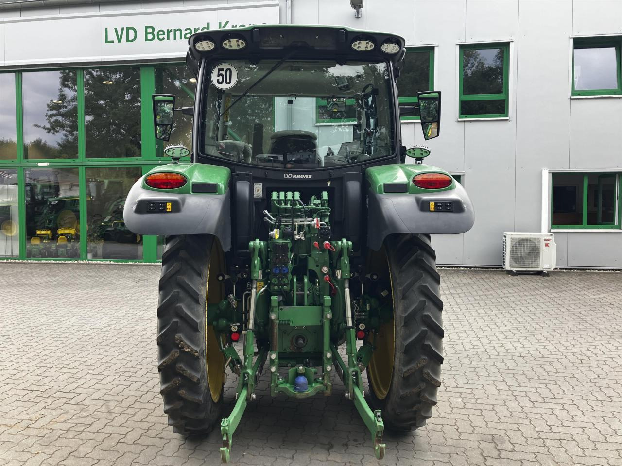 John Deere 6R 130 - Trator: foto 5 John Deere 6R 130 - Trator: foto 5