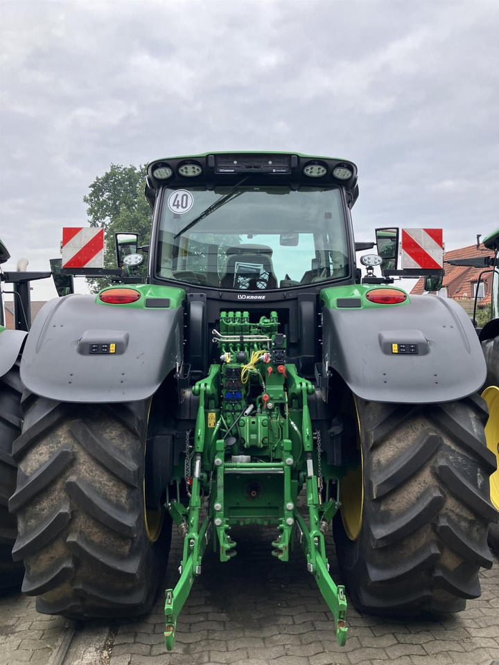 John Deere 6R 215 - Trator: foto 4 John Deere 6R 215 - Trator: foto 4