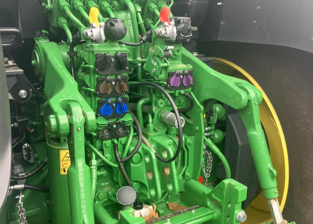 John Deere 6R 250 - Trator: foto 3 John Deere 6R 250 - Trator: foto 3