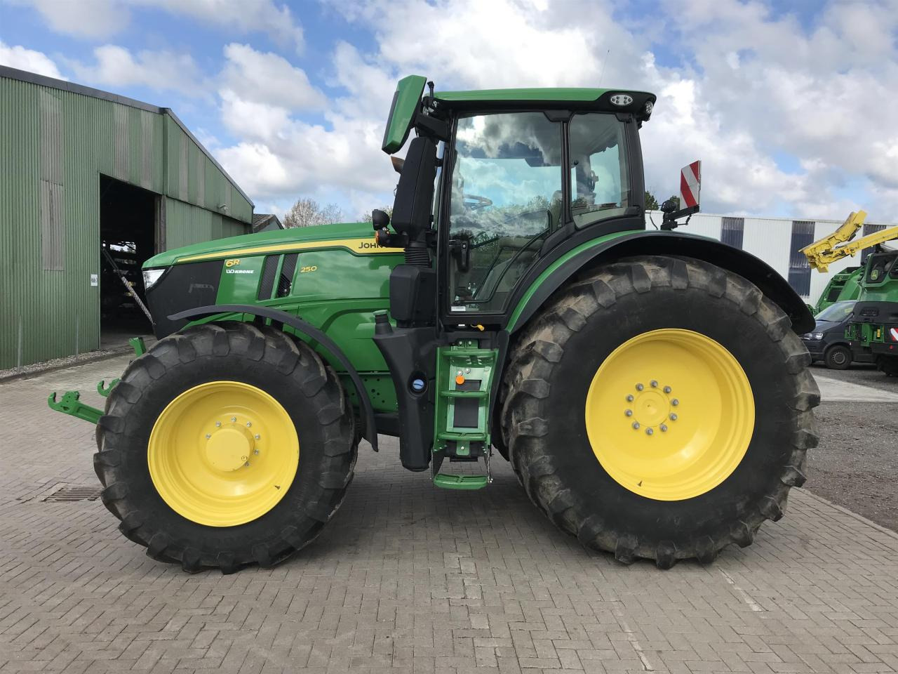John Deere 6R 250 - Trator: foto 1 John Deere 6R 250 - Trator: foto 1