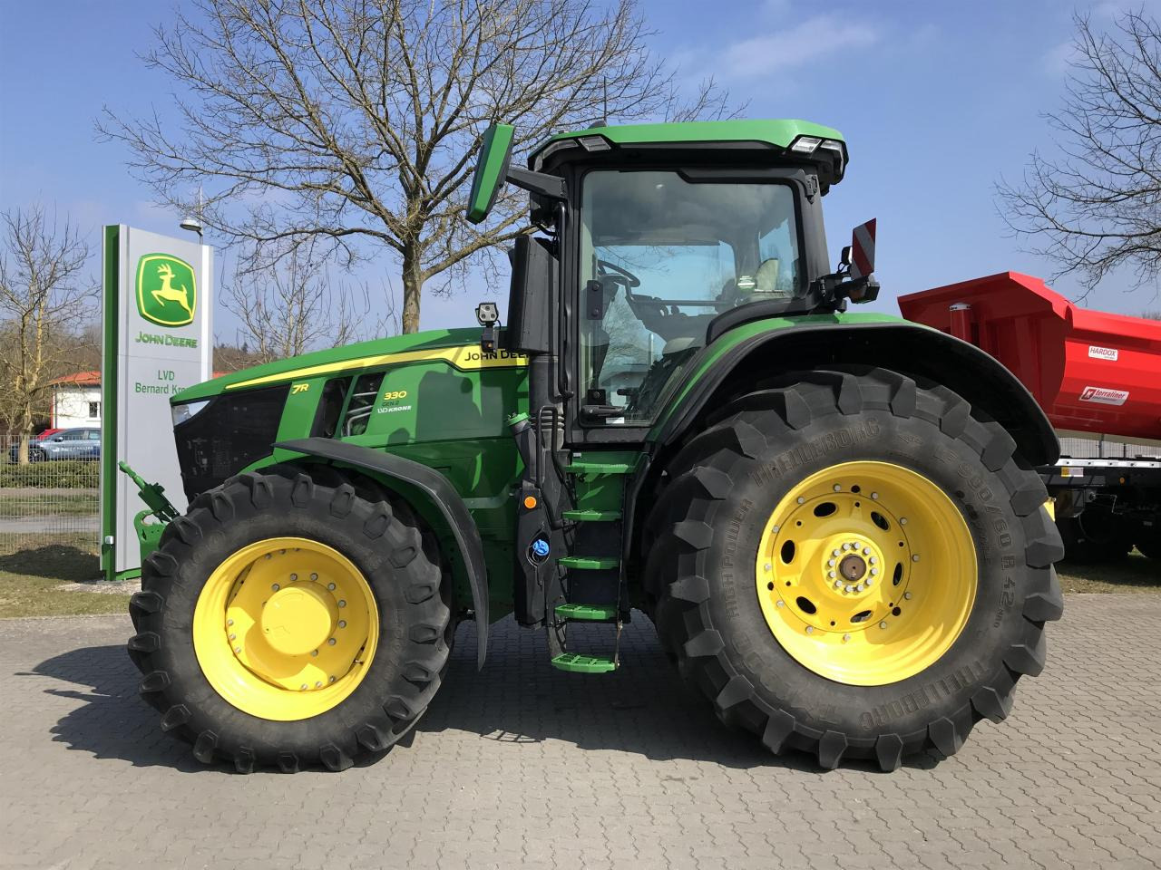 John Deere 7R 330 - Trator: foto 1 John Deere 7R 330 - Trator: foto 1