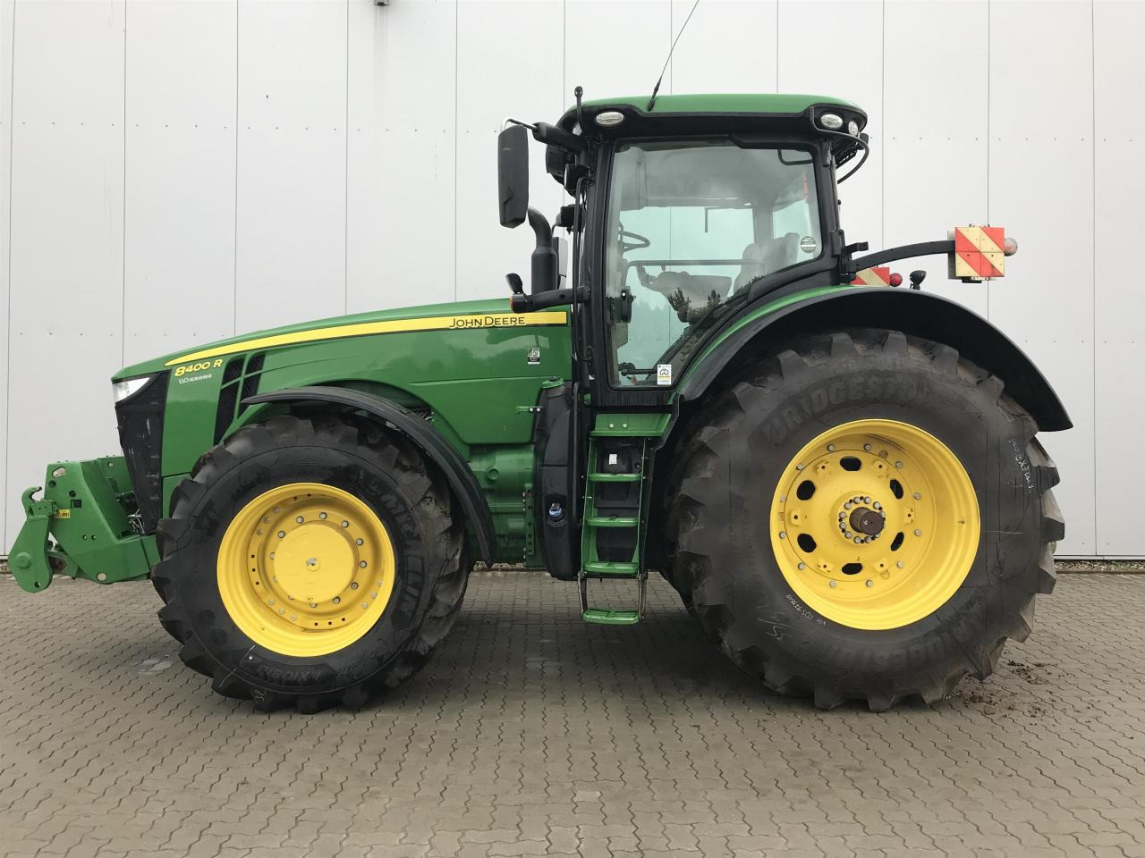 John Deere 8400R - Trator: foto 1 John Deere 8400R - Trator: foto 1