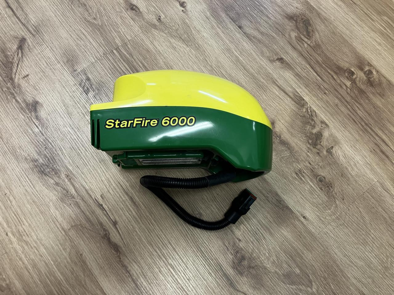 John Deere SF6000 SF3, M-RTK - Sistema de navegação para Máquina agrícola: foto 3 John Deere SF6000 SF3, M-RTK - Sistema de navegação para Máquina agrícola: foto 3