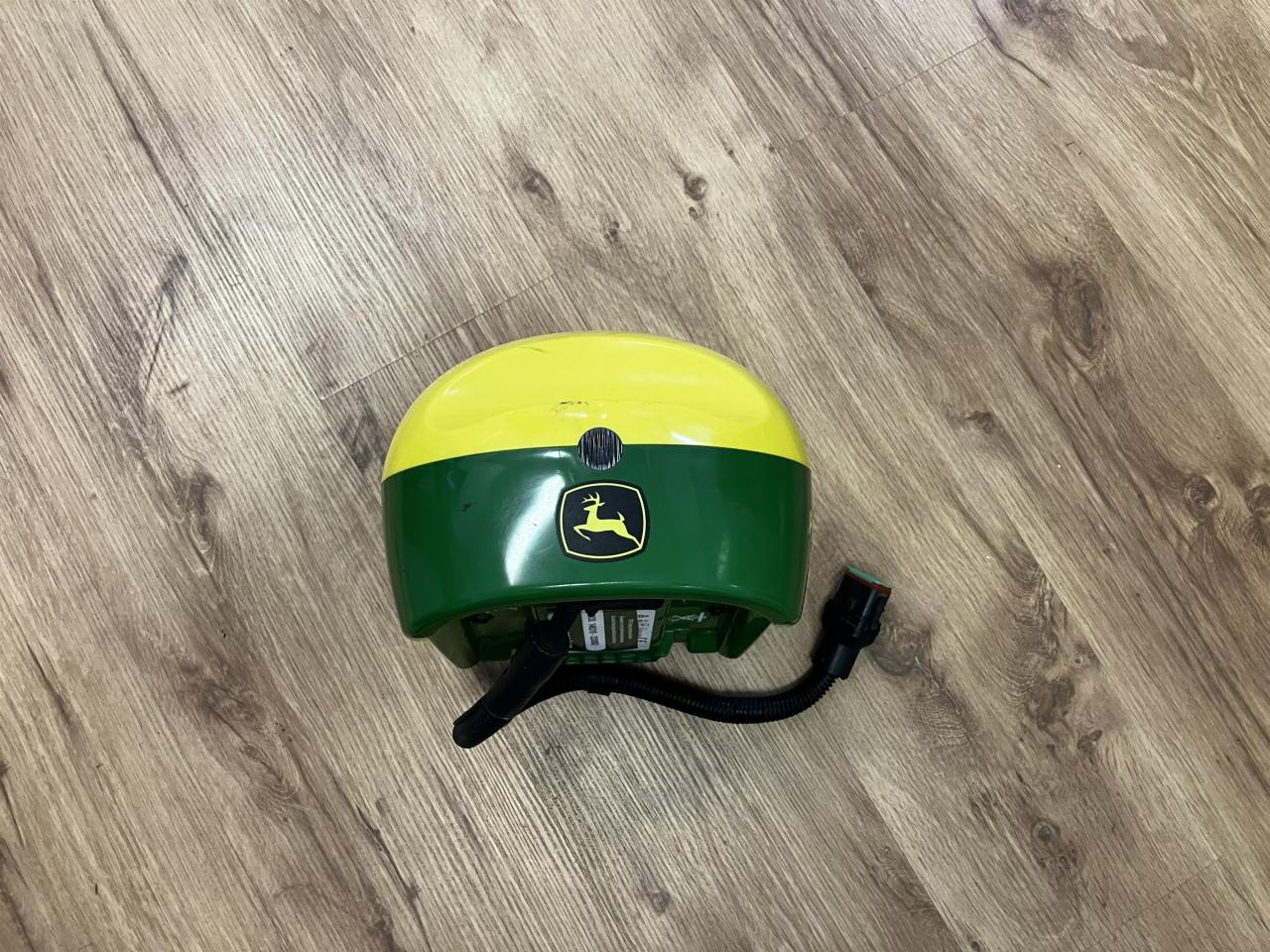 John Deere SF6000 SF3, M-RTK - Sistema de navegação para Máquina agrícola: foto 2 John Deere SF6000 SF3, M-RTK - Sistema de navegação para Máquina agrícola: foto 2