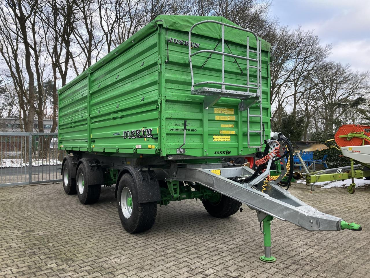 Joskin Tetra-SPACE 7525/31TR180 - Reboque basculante: foto 1 Joskin Tetra-SPACE 7525/31TR180 - Reboque basculante: foto 1